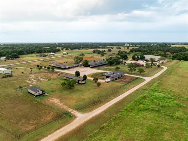 9940 Cole Road, Pilot Point, TX 76258
