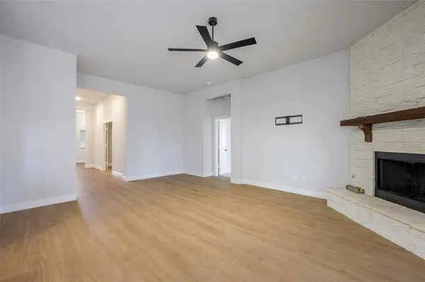 226 Comanche Trail, Alvarado, TX 76009