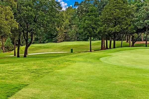 125 Shadow Creek, Gordonville, TX 76245