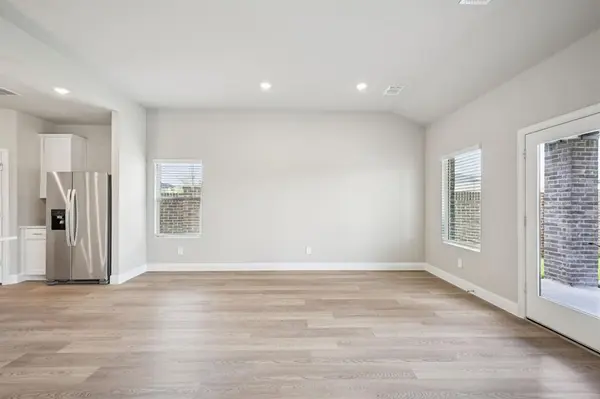 818 London Town Lane, Princeton, TX 75071