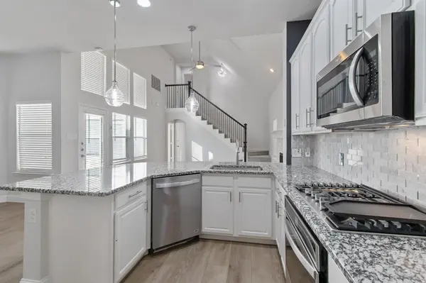 1801 Azalea Drive, Savannah, TX 76227