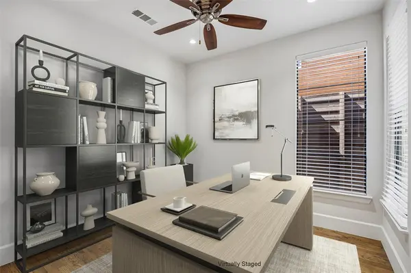 2319 N Prairie Avenue, Dallas, TX 75204