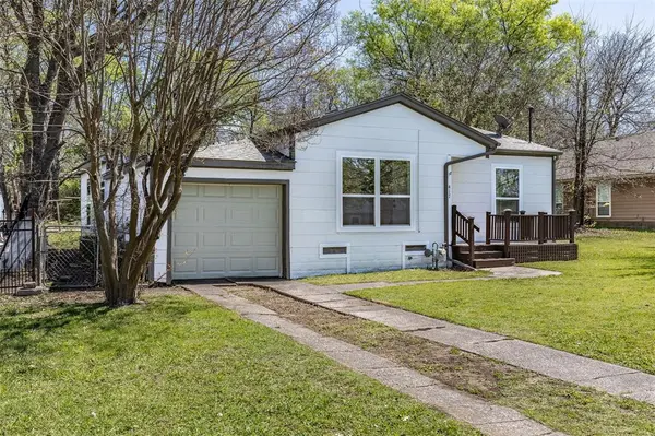 417 N Burdette Avenue, Sherman, TX 75090