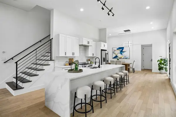 4217 Roseland Avenue, Dallas, TX 75204