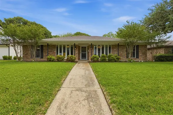 12316 Coolmeadow Lane, Dallas, TX 75218