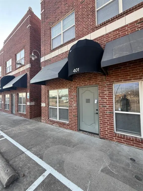 213 S State Highway 342, Red Oak, TX 75154