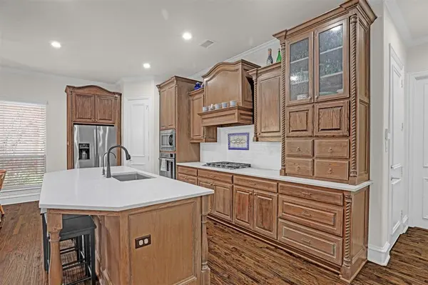 20 Glistening Pond Drive, Frisco, TX 75034