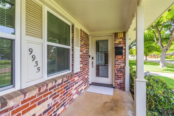 9935 Chippendale Drive, Dallas, TX 75238