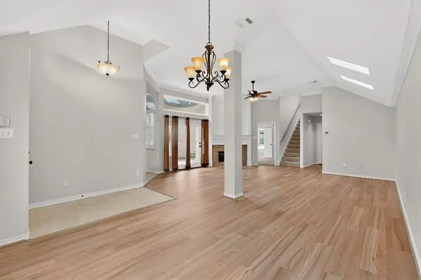 8707 Wellington Road, Irving, TX 75063