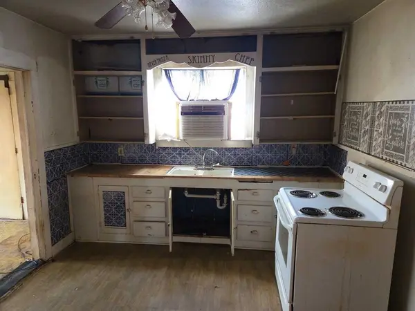 226 W Texas Street, Denison, TX 75020