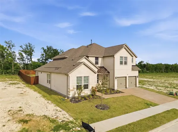 3214 Wallis Drive, Melissa, TX 75454