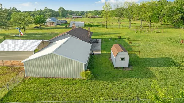 150 CR 35980, Arthur City, TX 75411