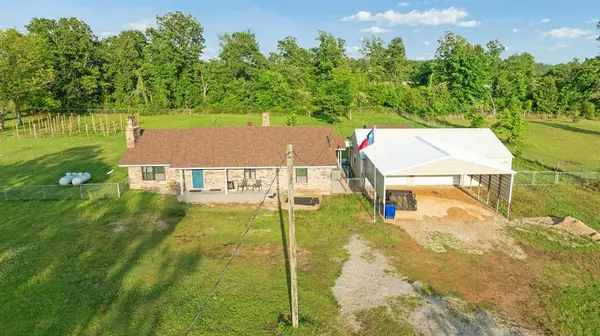 150 CR 35980, Arthur City, TX 75411