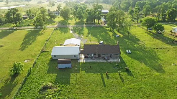 150 CR 35980, Arthur City, TX 75411