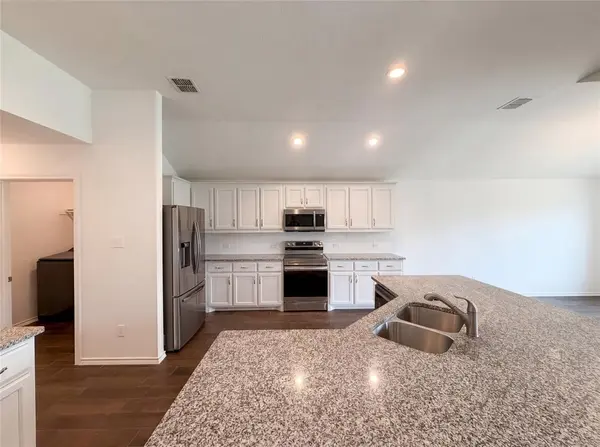 1631 Glade Meadows Drive, Burleson, TX 76058