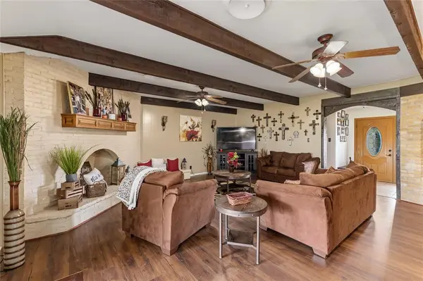 102 Lori Lane, Brownwood, TX 76801