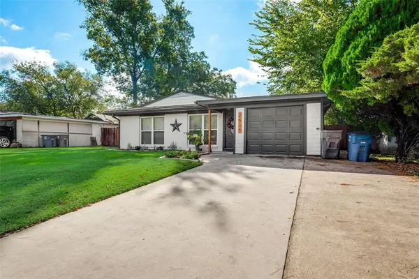 2536 Maverick Avenue, Dallas, TX 75228