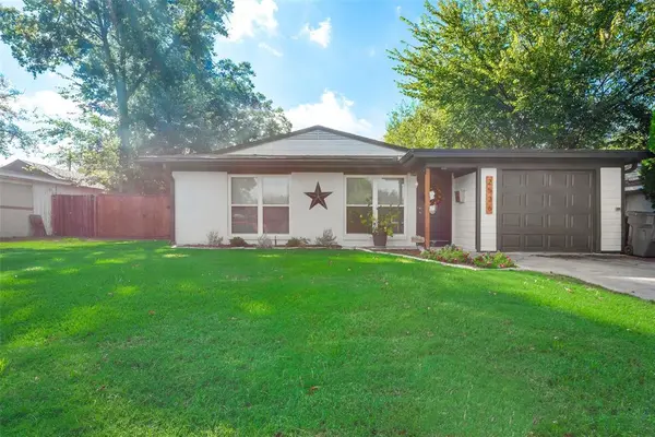 2536 Maverick Avenue, Dallas, TX 75228