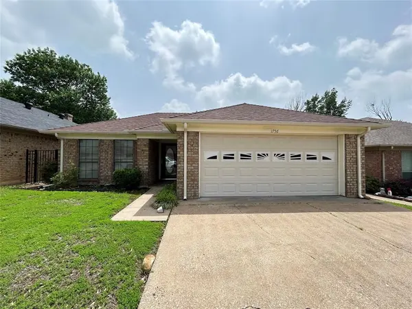 1756 Red Oak Circle, Sulphur Springs, TX 75482