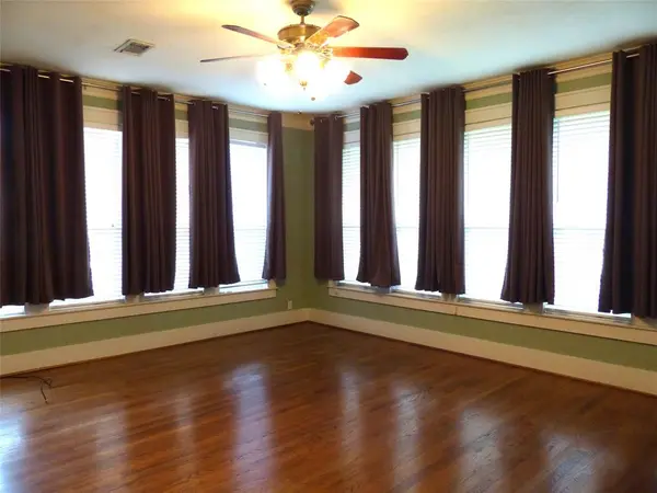 606 S Blackburn, Brady, TX 76825