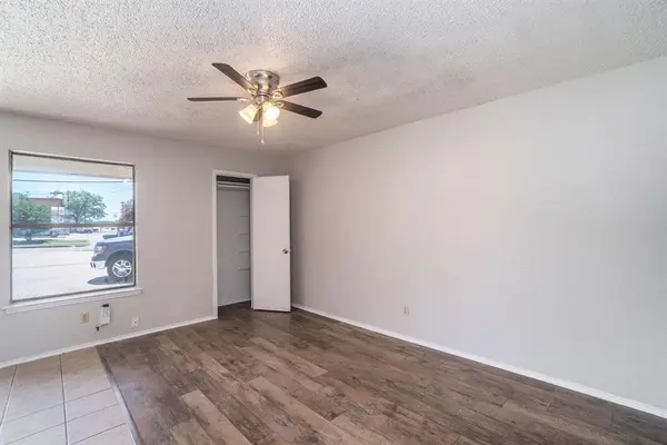 3301 Aurora Street #B, Haltom City, TX 76117