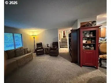 1005 MAPLE ST, Myrtle Point, OR 97458