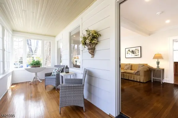 65 Division Ave, New Providence Boro, NJ 07974