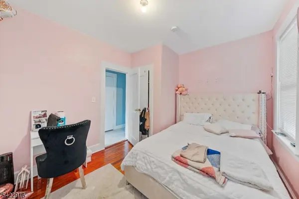 1116 North Ave, Elizabeth City, NJ 07201