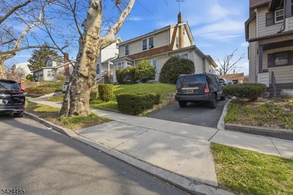 819-821 Lyons Ave, Irvington Twp., NJ 07111