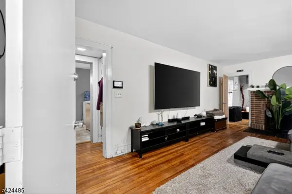 819-821 Lyons Ave, Irvington Twp., NJ 07111