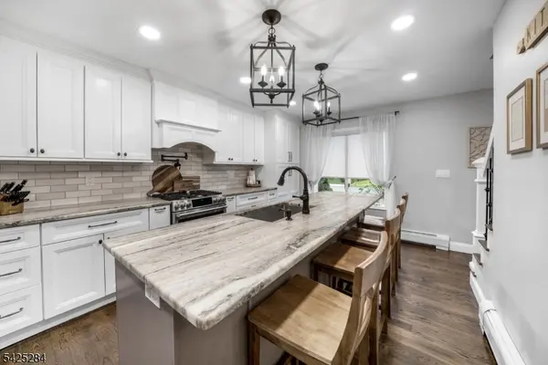 34 Cameron Ave, Pequannock Twp., NJ 07444