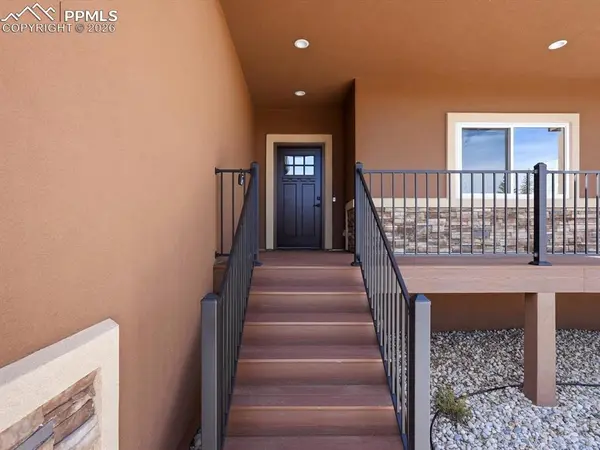 1313 Stone Ridge DR, Woodland Park, CO 80863