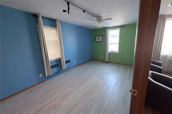 43 Dictum CT, Brooklyn, NY 11229