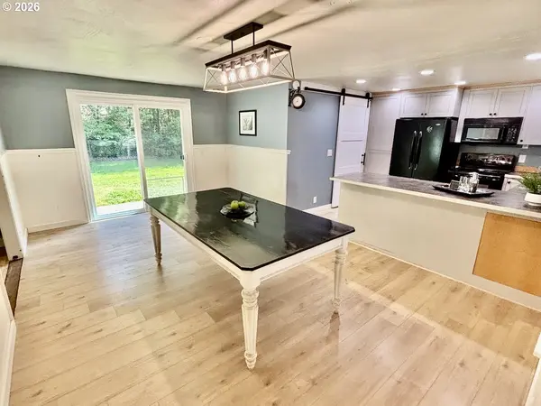 38684 NATURES GARDEN ST, Springfield, OR 97478