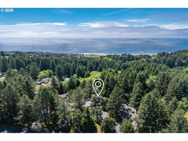 5801 NE VOYAGE AVE #21, Lincoln City, OR 97367