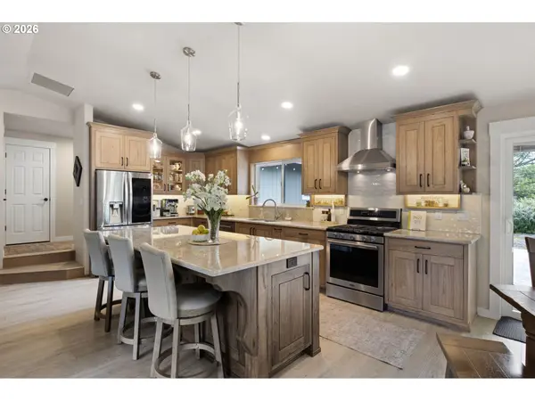 5819 GARDEN VALLEY RD, Roseburg, OR 97471