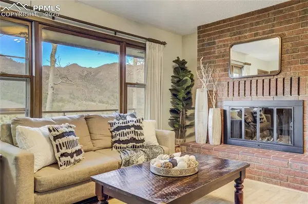 9610 Mohawk TRL, Cascade, CO 80809