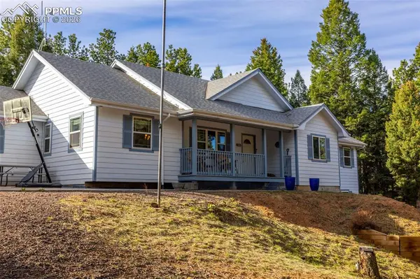 16 Spruce CIR, Woodland Park, CO 80863