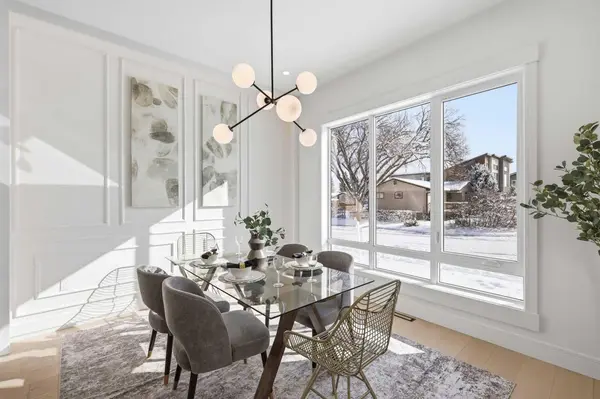 2105 7 ST NE, Calgary, AB T2E 4C7