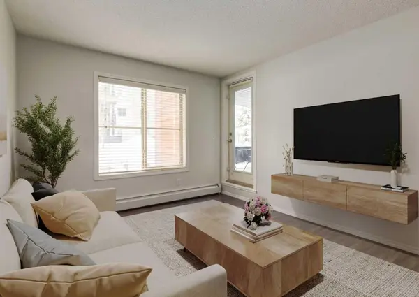 2715 12 AVE SE #113, Calgary, AB T2A4X8