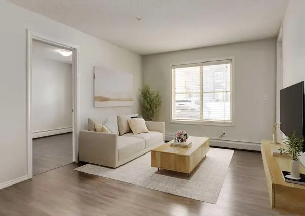 2715 12 AVE SE #113, Calgary, AB T2A4X8