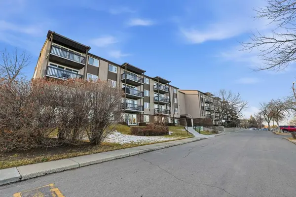 8948 Elbow DR SW #492, Calgary, AB T2V 0H9