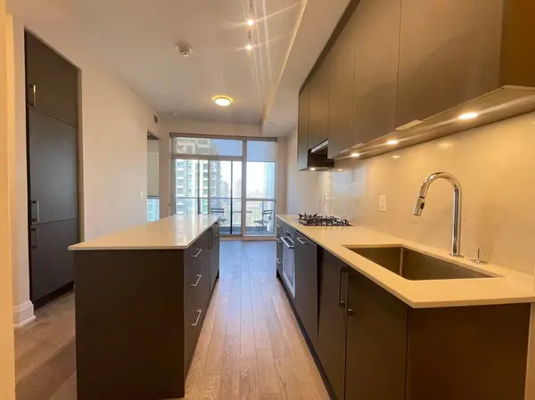 88 Cumberland ST #1105, Toronto C02, ON M5R 1A3