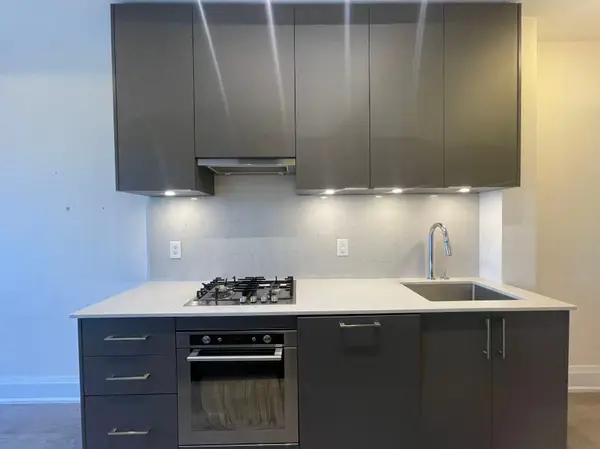 88 Cumberland ST #1105, Toronto C02, ON M5R 1A3