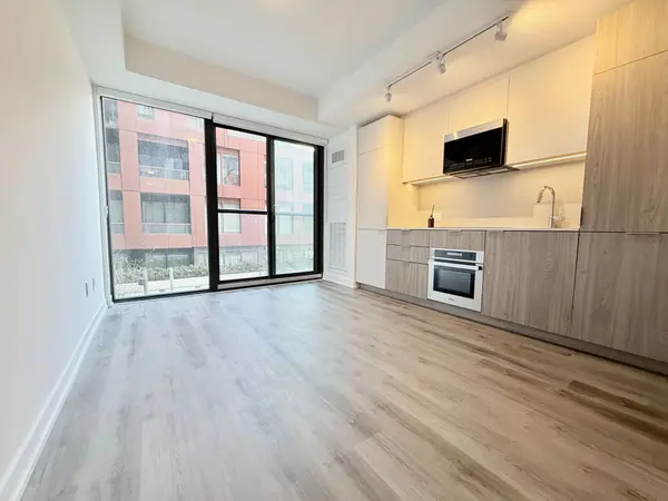 28 Eastern AVE #304, Toronto C08, ON M5A 0Y2