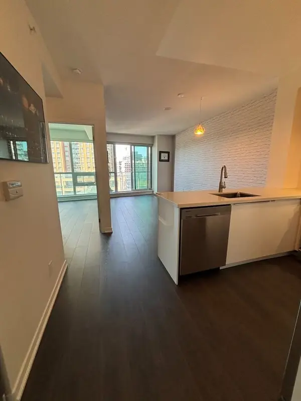 150 East Liberty ST #816, Toronto C01, ON M6K 3R5