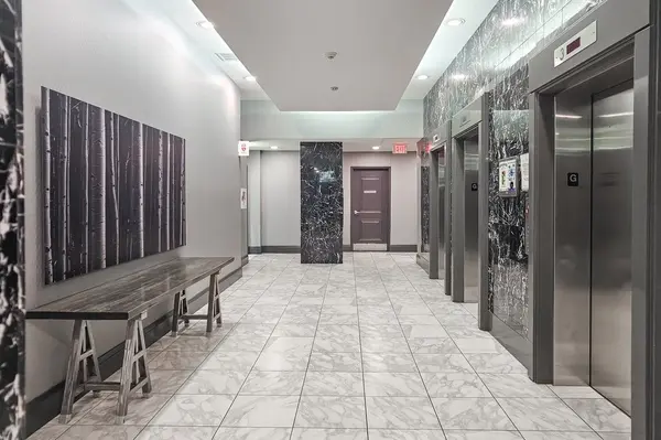 125 Western Battery Rd RD #1905, Toronto C01, ON M6K 3R8