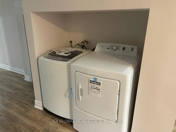 29 Nobbs DR, Ajax, ON L1T 4M1