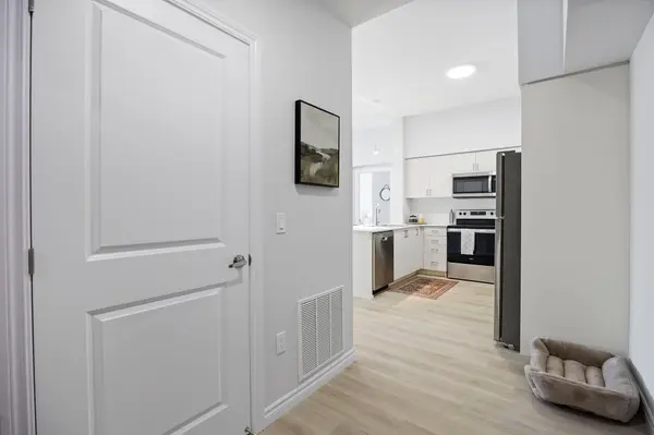 70 Dean AVE #226, Barrie, ON L4N 0C2