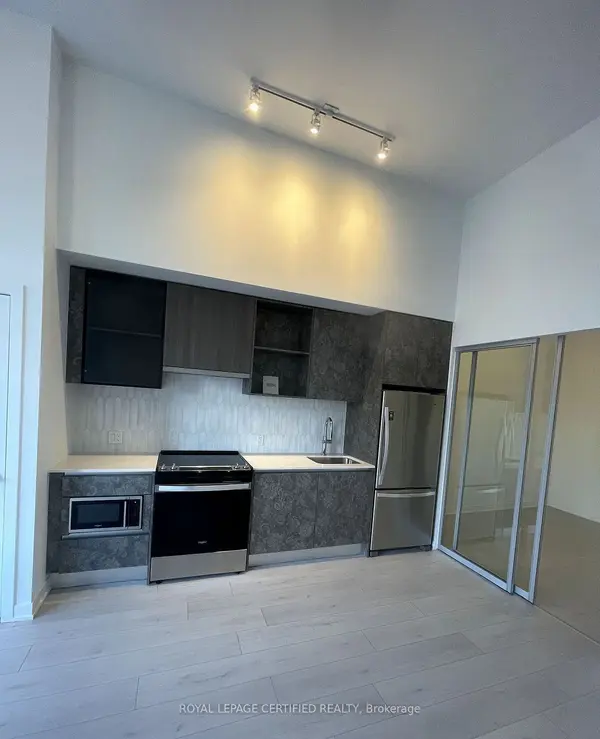 395 Dundas ST #131, Oakville, ON L6M 5R8